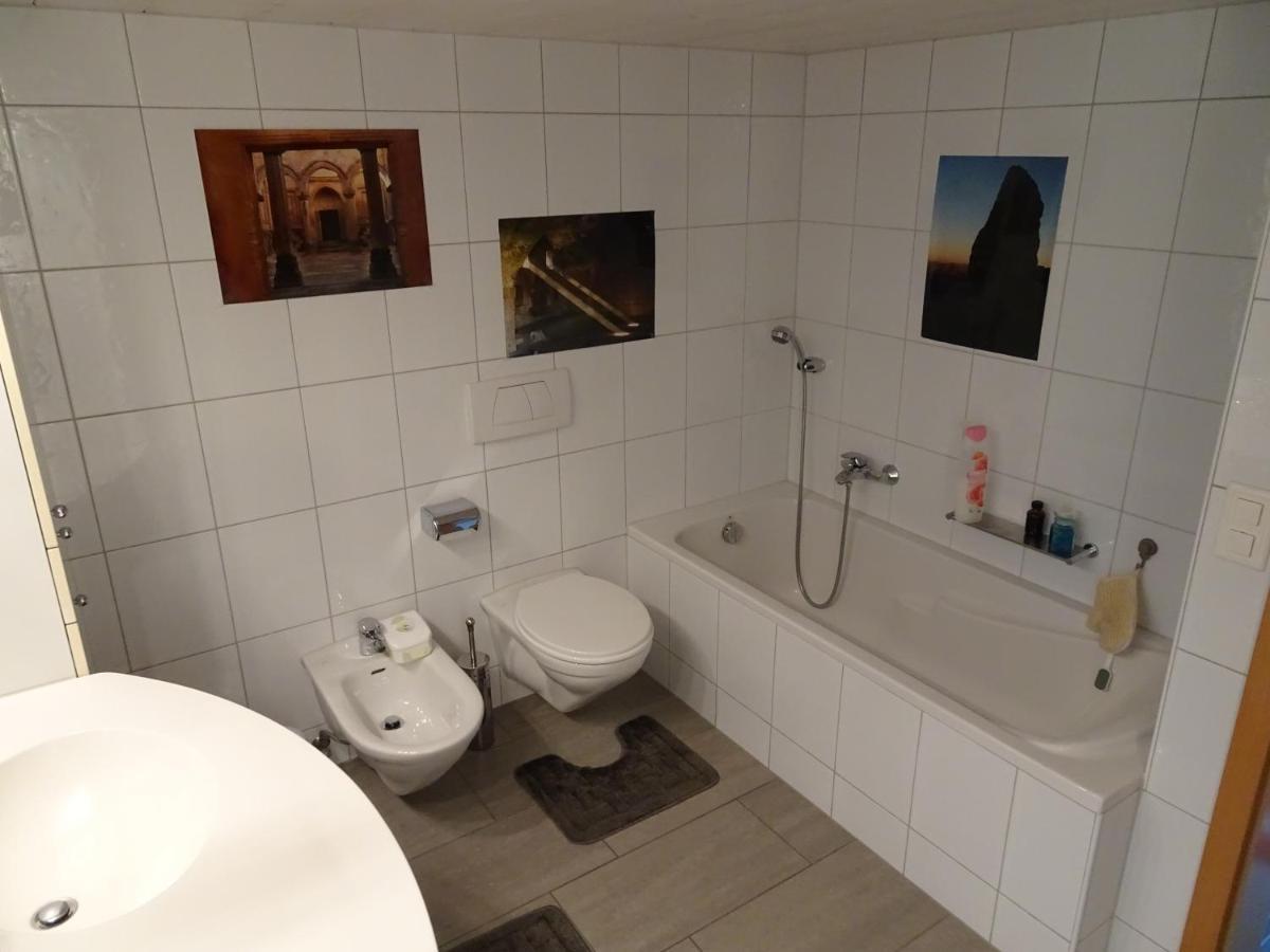 The Delicate Question Which Bed & Breakfast Schwyz Exterior photo